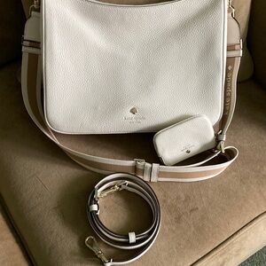 Kate Spade White Shoulder Bag with Minimalist Design